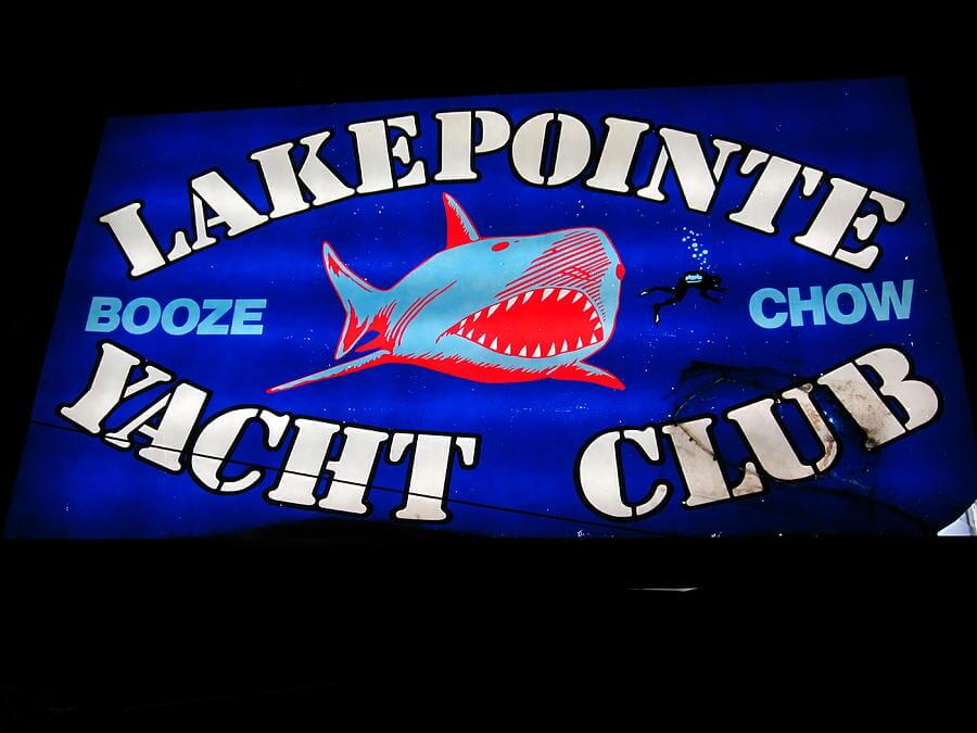lake pointe yacht club in livonia